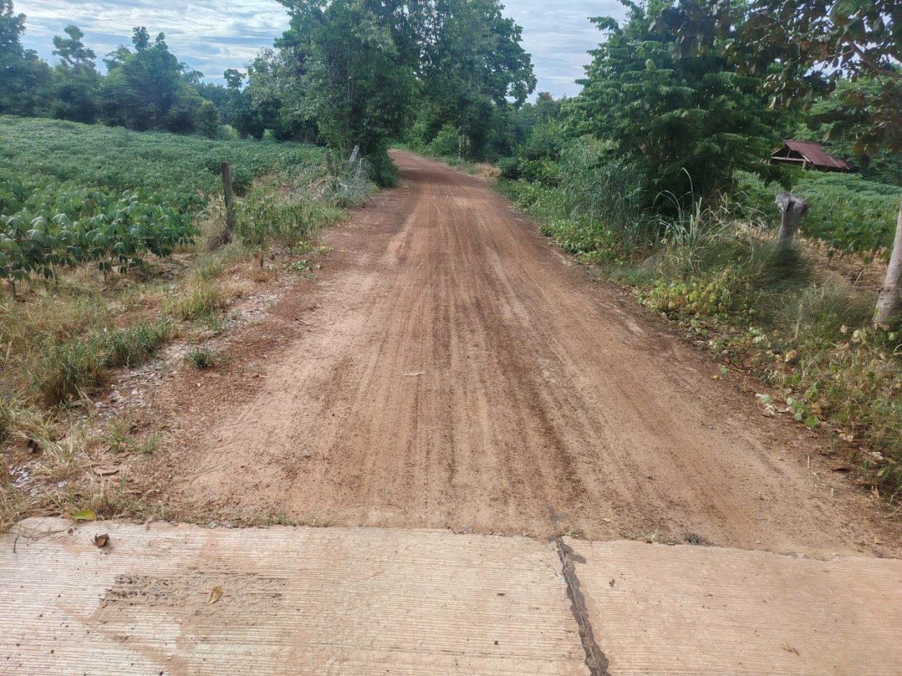 สำรวจพื้นที่ เพื่อเตรียมจัดทำข้อบัญัติงบประมาณรายจ่ายประจำปี 2570 ณ บ้านกุดเขียวทุน หมู่ที่ 8